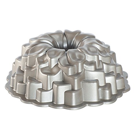 Nordic Ware Platinum Collection Blossom Bundt Pan