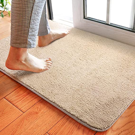 Delxo 24 x 36 Inch Magic Doormat Absorbs Mud Doormat No Odor Durable Anti-Slip Back Low-Profile Entrance Door Mat Large Cotton Shoe Scraper Pet Mat Machine Washable (Beige)