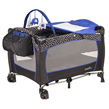 Evenflo Portable Baby Suite Deluxe Hayden Dot