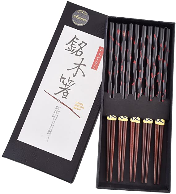 Antner Reusable Japanese Chopsticks 5 Pairs Natural Hardwood Chopsticks Washable for Dishwasher, 9 Inch Wood Chopsticks with Box