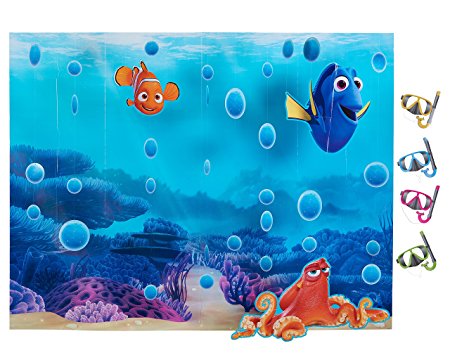 American Greetings Finding Dory Room Decorating and Photo Booth Kit