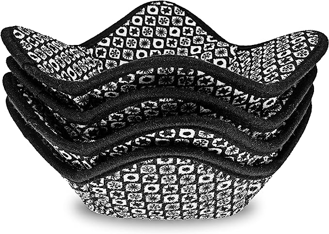 Sheff Microwave Bowl Cozy Huggers Set of 4 – Durable and Reliable – for Hot and Cold Bowls, Plates and Dishes Bowl Holder for Microwave – Bowl Cozies Ideal Household Gift Store (Black and White)