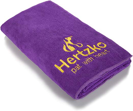 Hertzko Microfiber Pet Bath Towel, Ultra-Absorbent & Machine Washable for Small, Medium, Large Dogs and Cats (Purple)