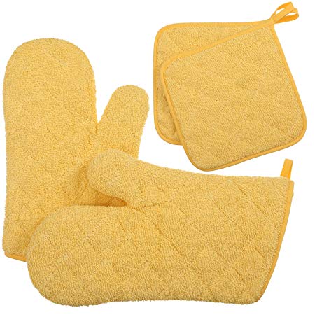 VEEYOO Cotton Oven Mitts Pot Holder Set Quilted Trivet Mats Kitchen Heat Resistant for Cooking Baking, Yellow