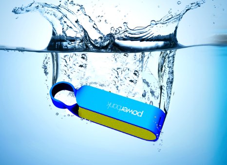 Power Brick Portable Power Bank Charger For Samsung Android iPhone Cell Phones iPads iPods and Tablets Smart Waterproof 2600 mAh Capacity
