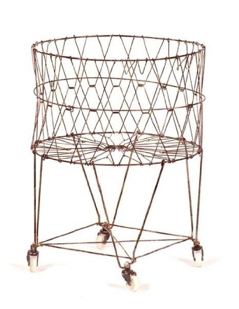 Moda Home Vintage Reproduction Collapsible Rolling Metal Laundry Basket