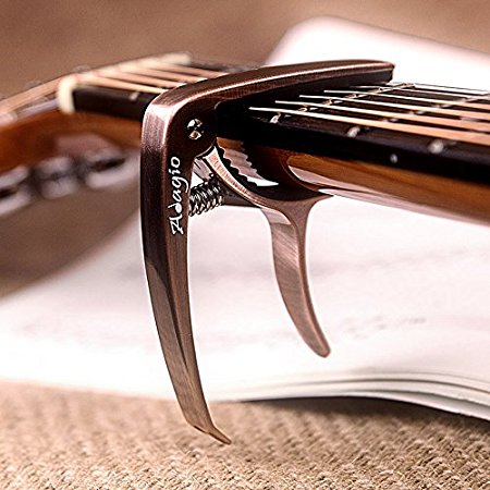 Adagio Pro Deluxe CAPO For Acoustic & Electric Guitars With Quick Release And Peg Puller In Bronze RRP £10.99