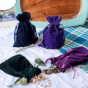 Huji Luxurious Cloth Velvet Soft Tarot Magic Drawstring Bags Jewelry Pouch Bags Tarot Card Size Dice Bags Bundle of 4: Moss Green, Navy Blue, Purple, and Indigo 6" X 9" (1, Pack of 4)