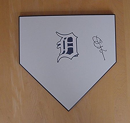 Jim Leyland Detroit Tigers Autographed Signed Baseball Home Plate