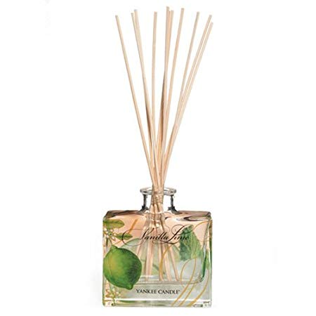 Yankee Candle Vanilla Lime Signature Reed Diffuser, Green