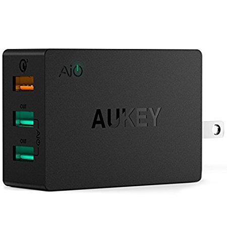 AUKEY 42W 3-Port USB Wall Charger Compatible with Qualcomm Quick Charge 3.0 Technology for HTC One A9 , LG G5 , Nexus 6 , iPhone and more - Black