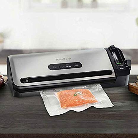 FoodSaver 2-in-1 Vacuum Sealing System