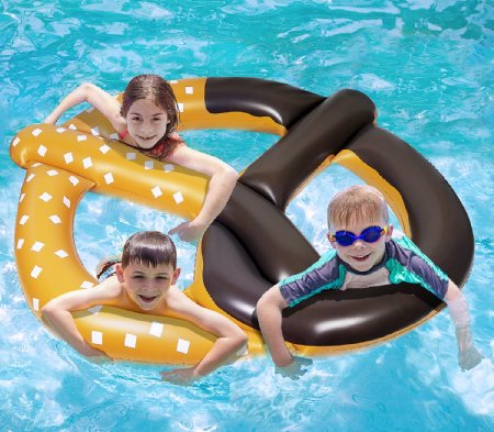 Greenco Giant Inflatable Pretzel Float