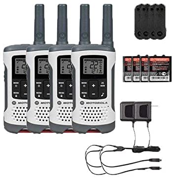 Motorola T260 Rechargeable Two-Way Radios / Walkie Talkies 4-PACK