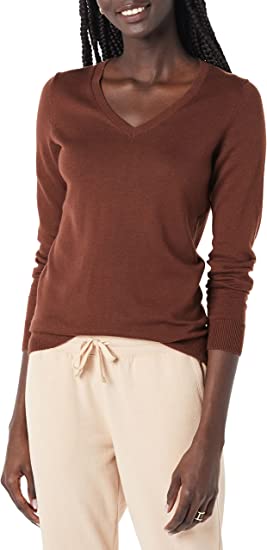 Amazon Essentials Women's Classic-Fit Lightweight Long-Sleeve V-Neck Sweater (Available in Plus Size)