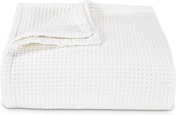 Vera Wang | Waffle Weave Collection | 100% Cotton Soft and Cozy Textured Plush Blanket for Sofa Couch or Bedroom, Modern Stylish Home Décor, King, White