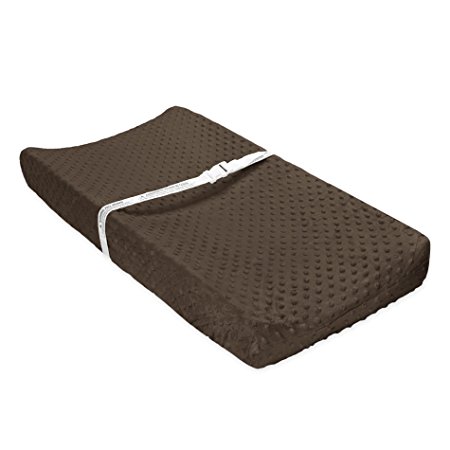 Carter's Popcorn Valboa Changing Pad Cover, Dark Bark Brown