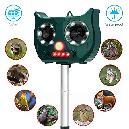 Fierre Shann Ultrasonic Animal Repeller Solar Powered Waterproof Outdoor Animal Repeller with Ultrasonic Sound - Motion Sensor and Flashing Light Animal Repeller for Squirrels,Moles,Cats, Dogs, Rats.