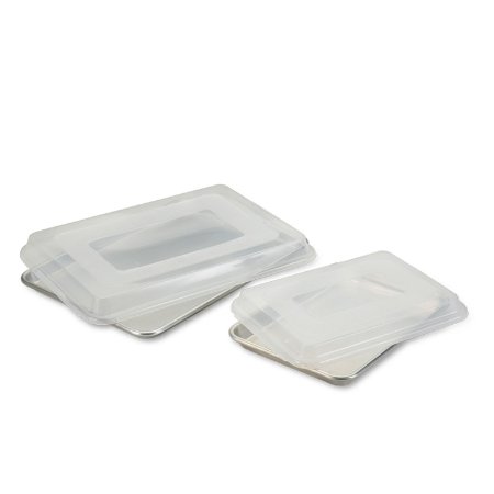 Nordic Ware 4 Piece Bakers Half and Quarter Sheet Combo Pack with Lids