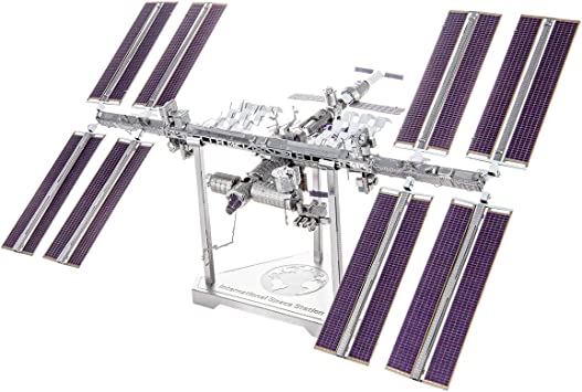 Metal Earth Premium Series International Space Station 3D Metal Model Kit Fascinations