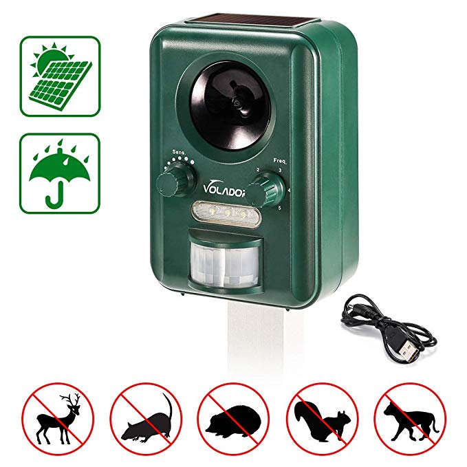 Volador Fox Dog Repellent, Solar/USB Powered Ultrasonic Animal Deterrent, Waterproof Garden Cat Repellent/Alarm, Motion Sensor and Flashing Light Birds Repeller for Squirrel Moles, Rats, Pigeons.