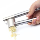 WAMDER Stainless Steel Garlic Press Mince and Crush Garlic Cloves and Ginger with Ease