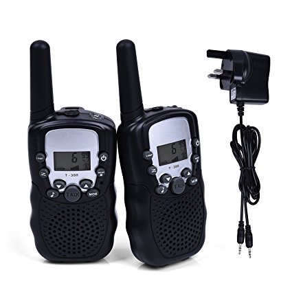 Fetoo 2pcs Kids Walkie Talkies Children Walky Talky 3KM Range PMR446 with Rechargeable Battery, UK Plug Charger, Built-in LED Torch 0.5W 8 Channels VOX Flashlight Two-Way Radios (1 Pair, black) ( 8 x AAA battery and UK charger included )