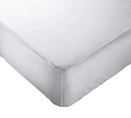 Priva Water Resilient Vinyl Fitted Mattress Protector (Twin)