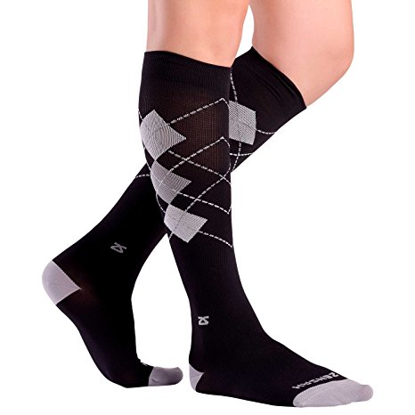 Travel Compression Socks - Flight Socks for Traveling, Graduated Compression Stockings Air Travel - Argyle Design - Fresh Legs for Men and Women