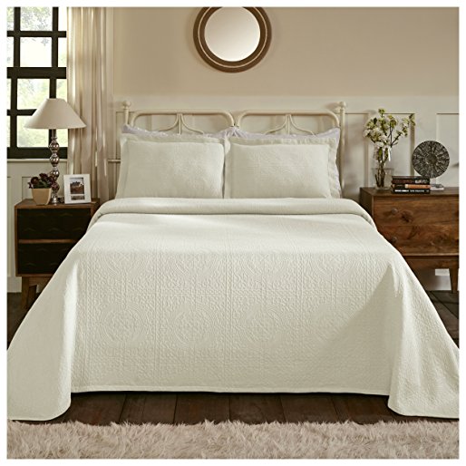 Superior 100% Cotton Medallion Bedspread with Shams, All-Season Premium Cotton Matelassé Jacquard Bedding, Quilted-look Floral Medallion Pattern - King, Ivory