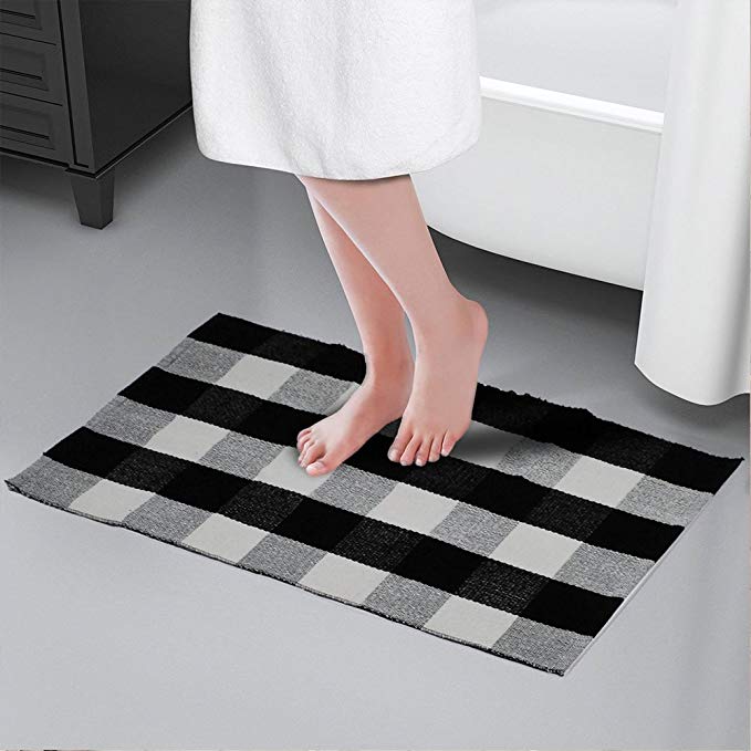 Winwinplus 100% Cotton black and white area rug,Throw Rugs,23.6''x51.1'',Plaid rug for bathroom/living room/lounge