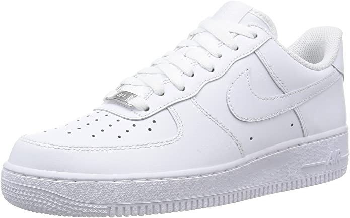 NIKE Men's Air Force 1 '07 Basketball Shoes