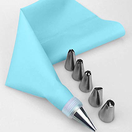 Ladiy Sholdnut 8 PCS/Set Silicone Icing Piping Cream Pastry Bag   6 Stainless Steel Nozzle Set DIY Cake Decorating Tips Bakeware Utensil for Cook Decorating & Pastry Bags