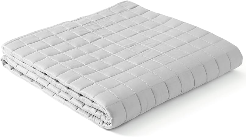 YnM Exclusive Cooling Weighted Blanket with Bamboo Viscose, Smallest Compartments with Glass Beads, Bed Blanket for One Person of 90lbs, Ideal for Twin Bed (41x60 Inches, 10 Pounds, Light Grey)