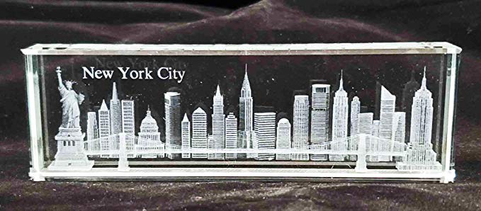 New York Souvenir NYC Skyline 3D Crystal Laser Etched Glass Paperweight 5"W x 1.6"H