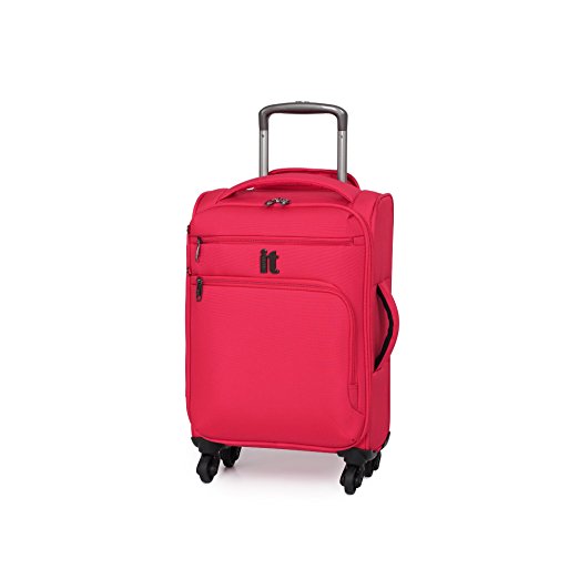 it luggage Megalite 21.9" Spinner with Expander