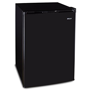 DELLA 048-GM-48312-BK 4.5 cu. ft. Refrigerator/Freezer, Black