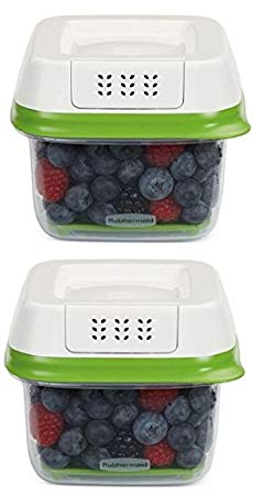 Rubbermaid FreshWorks Produce Saver Food Storage Container, Small Square, 2.5 Cup