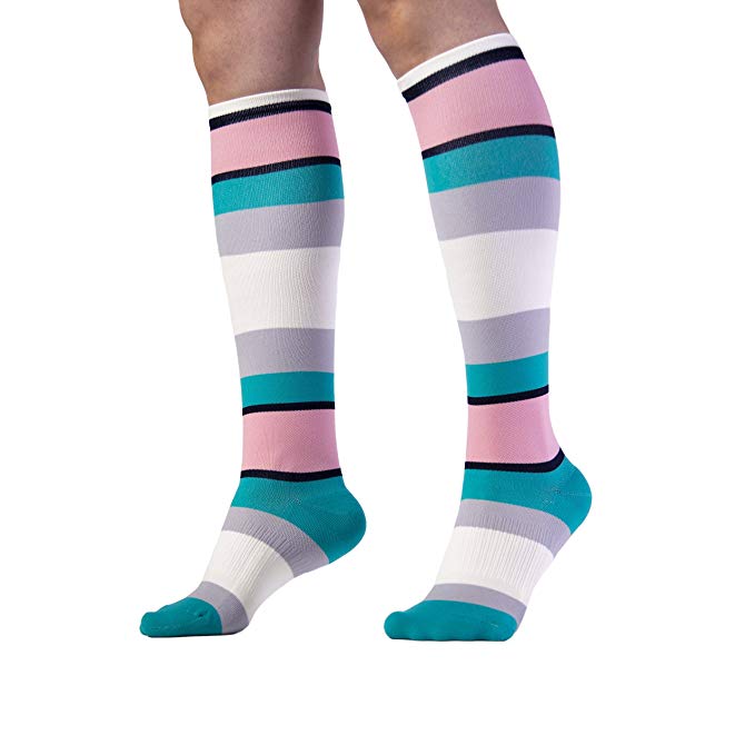 Trtl Compression Socks - Gentle Graduated Compression (15-20mmHg), Comfort, and Quality Knitting, Hugs The Natural Curves of Your Legs and Feet (New York, Small)