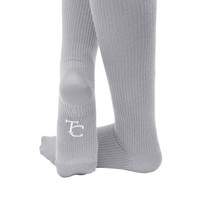 Travel Clever Women's Graduated Compression Socks - 15-20mmHG, Best For Travel & Daily Wear, Running, Athletic Sports, Prolonged sitting or standing; Minimizes or eliminates swelling of the feet