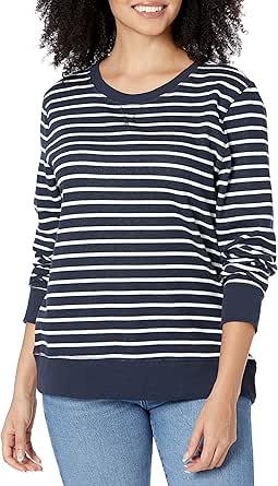 Amazon Essentials Women's French Terry Fleece Crewneck Sweatshirt (Available in Plus Size)