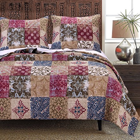 Greenland Home Charmed Cranberry Quilt Set, 3-Piece Full/Queen