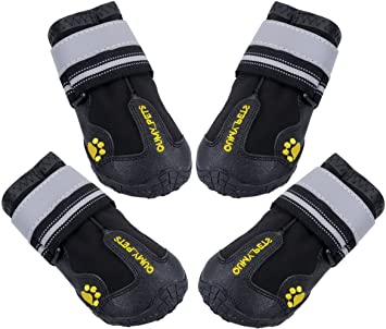 QUMY Dog Boots Waterproof Shoes for Large Dogs with Reflective Velcro Rugged Anti-Slip Sole 4PCS (Size 7: 3.1"x2.7"(L*W), Black)