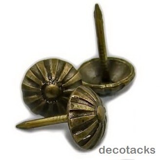 decotacks Daisy Upholstery Nails/tacks 7/16" - 100 Pcs [Antique Brass Finish] DX54AB