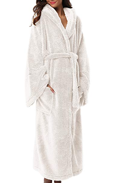 1stmall Fleece Robe, Long Hooded Bathrobe for Women's with Soft Velvet Bathrobe