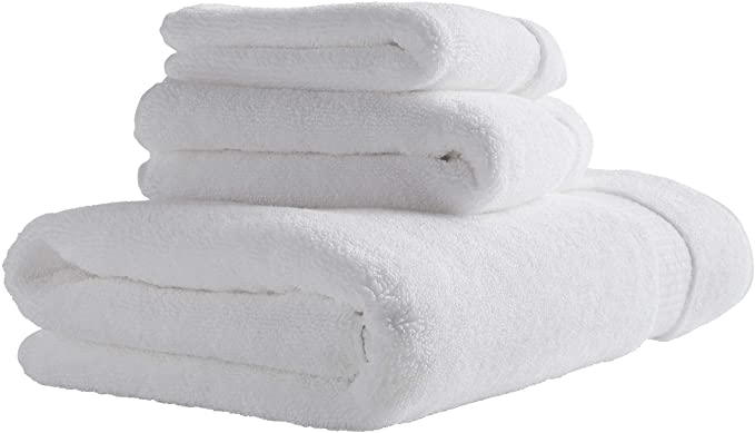 Amazon Brand – Rivet HygroCotton Cotton Bath Towel Set, Set of 3, Bright White