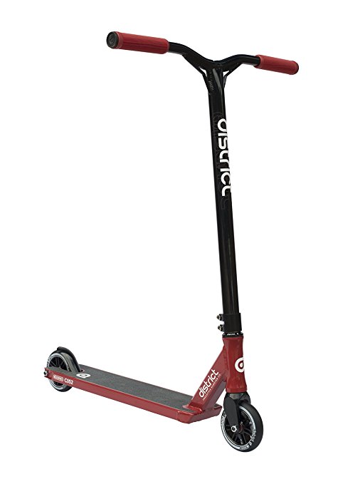 District C052 Pro Scooter