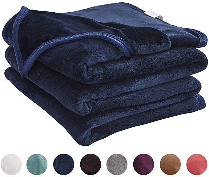 LIANLAM Twin Size Fleece Blanket Lightweight Super Soft and All Season Warm Fuzzy Plush Cozy Luxury Bed Blankets Microfiber (Royal Blue, 65"x90")