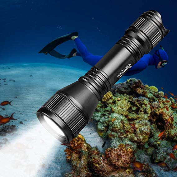 ORCATORCH 2018 Upgraded Version D550 Dive Light 970 Lumens Scuba Safety Torch XM-L2 LED Submarine Flashlight with 3400mAh Battery, Charger, Wrist Strap, Lanyard, Waterproof O-Rings