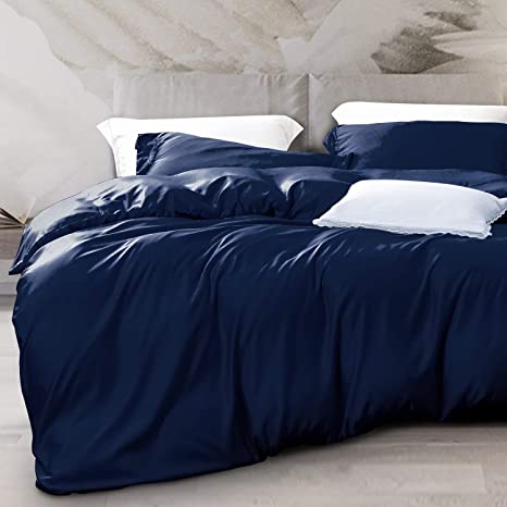 NTBAY 3 Pieces Satin Duvet Cover Set, Ultra Luxury and Soft with Hidden Zipper Design Comforter Cover Set, King Size, Navy Blue